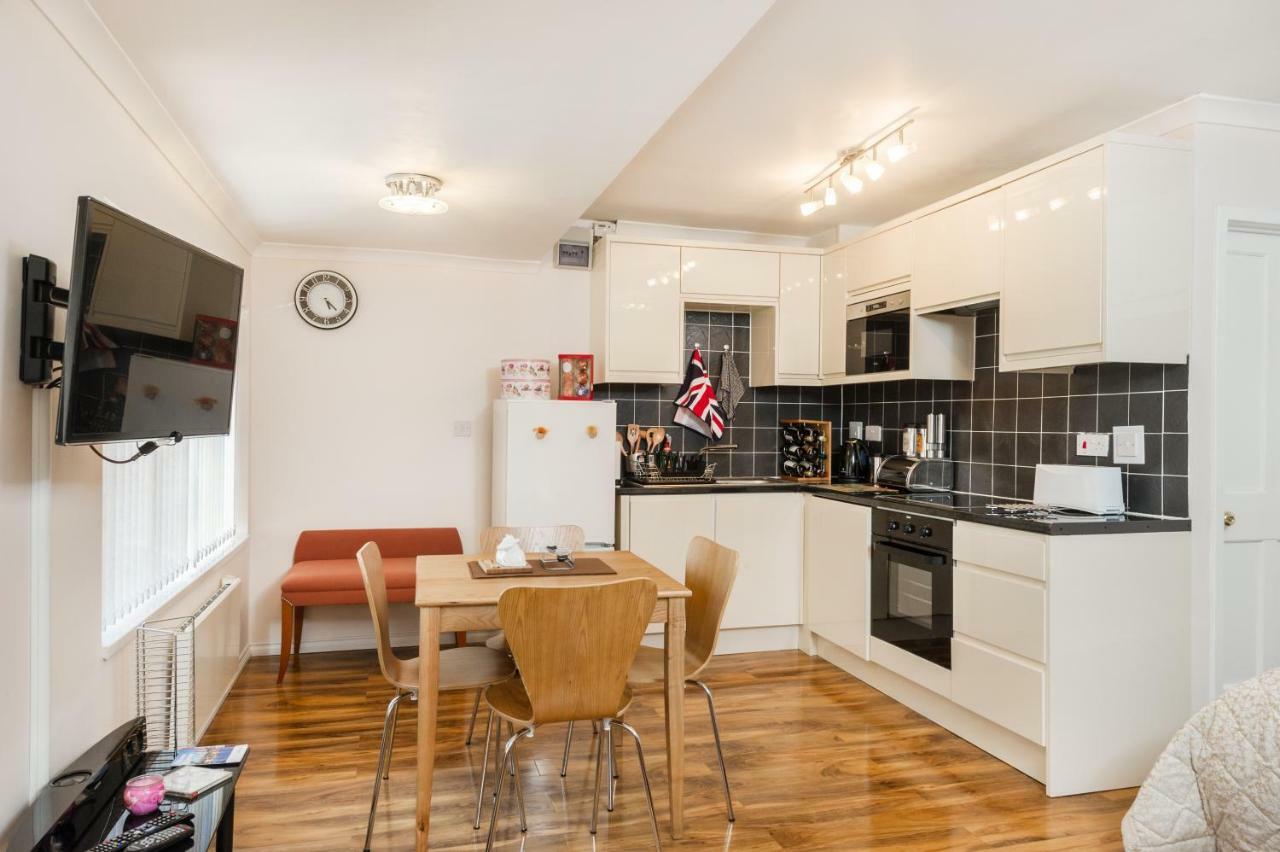 Henley-On-Thames Studio Apartment エクステリア 写真